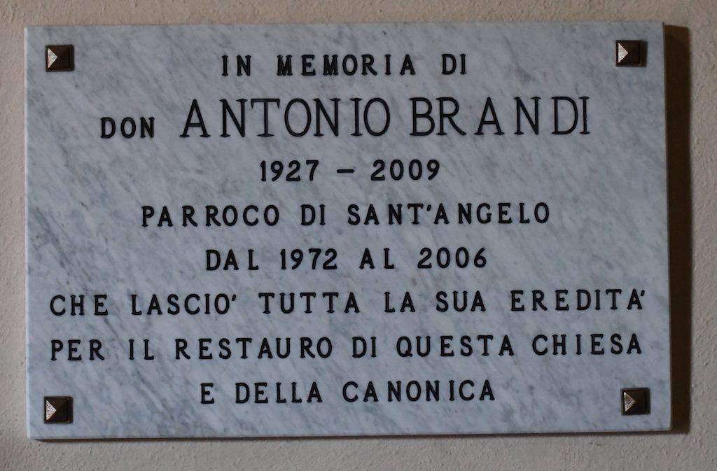 Lapide nella chiesa di San Michele Arcangelo